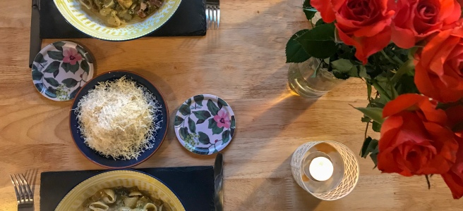 Wild garlic pesto pasta. Food and lifestyle blogger.